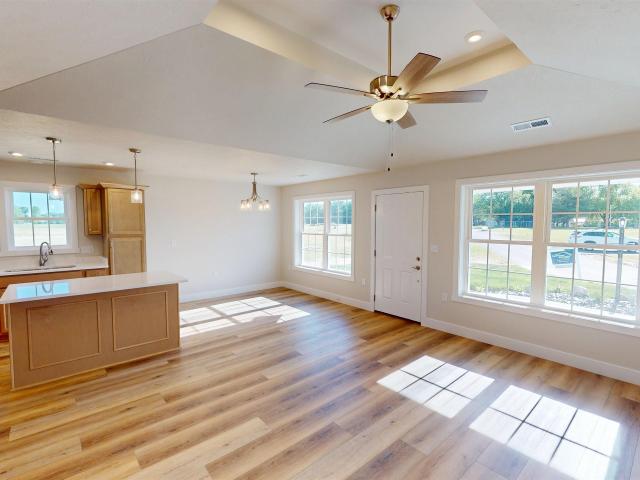 1378 Unit 1 W Ann Lane