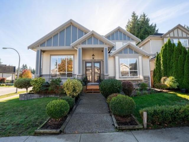 1379 A Avenue, Surrey, BC, V3X 1G7 house for sale | Listing ID R3176 | Royal LePage