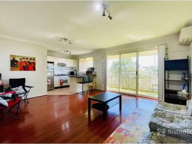 13/79 85 Stapleton Street, Pendle Hill Apartment for rent Lis.