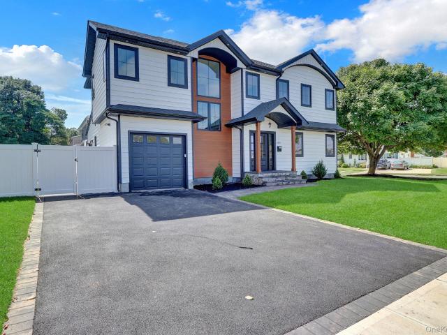 1370 Noel Court