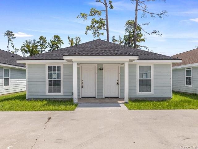1370 Georgia Road, 2 beds, 2 full baths