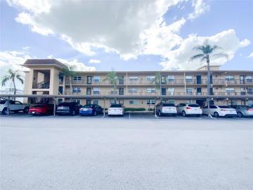 1370 Heather Ridge Blvd, Unit 204, Dunedin, FL 34698 | MLS #TB8497