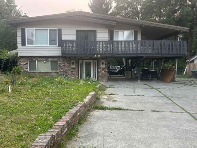 13718 Glen Place, Surrey, BC, V3V 6L5 house for sale | Listing ID R3149 | Royal LePage