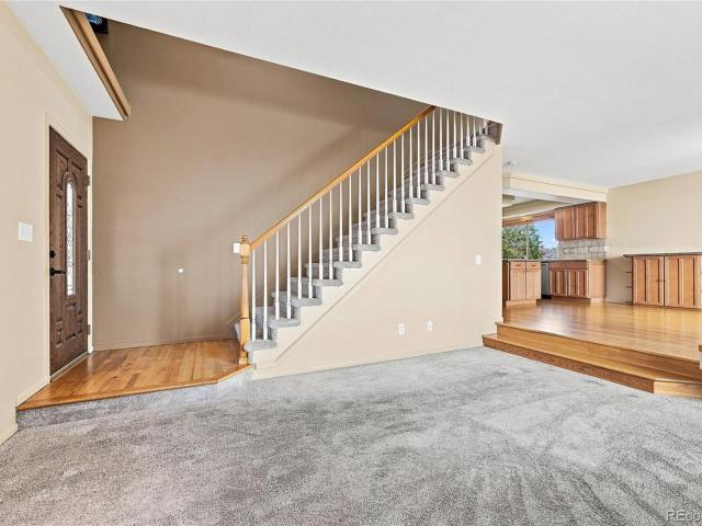 1371 Laurenwood Way
