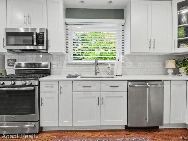 1372 New Life Lane