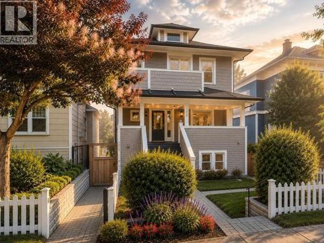 1372 E 10Th Avenue, Vancouver, BC, V5N 1X3 house for sale | Listing ID R3142 | Royal LePage