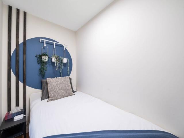1372 Seymour Street #3906