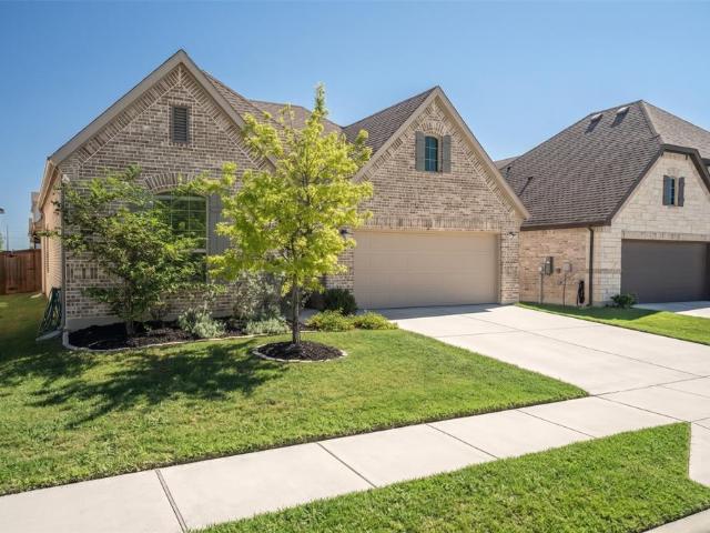 1373 Silverthorn Trail