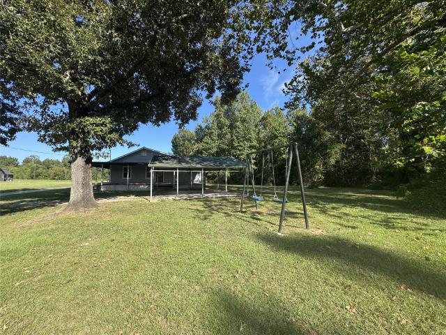 137 County Road 2090