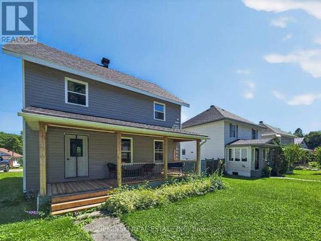 137 Cambridge Avenue, Iroquois Falls, ON, P0K 1E0 house for sale | Listing ID T13667 | Royal LePage