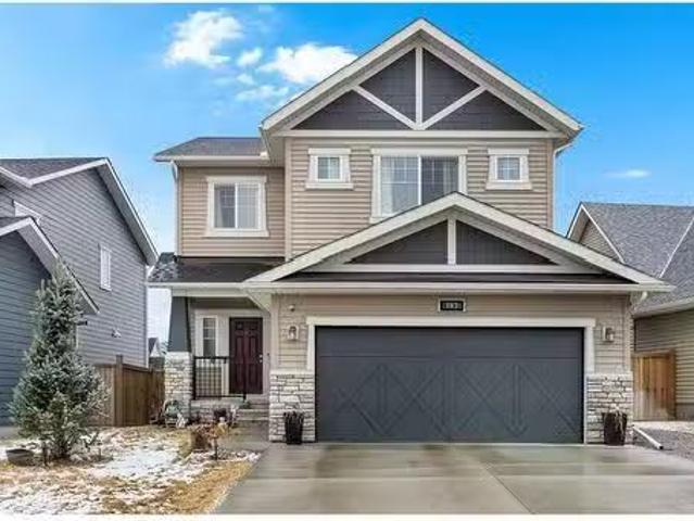 137 Amery Crescent, Crossfield, AB, T0M 0S0 house for sale.