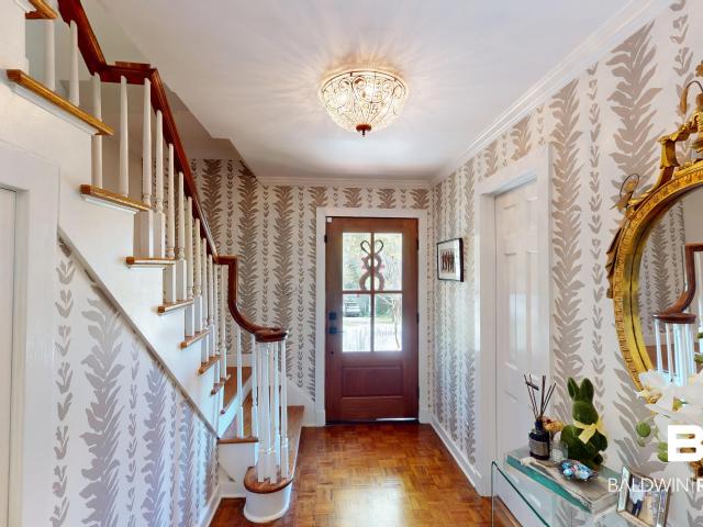 137 Batre Lane