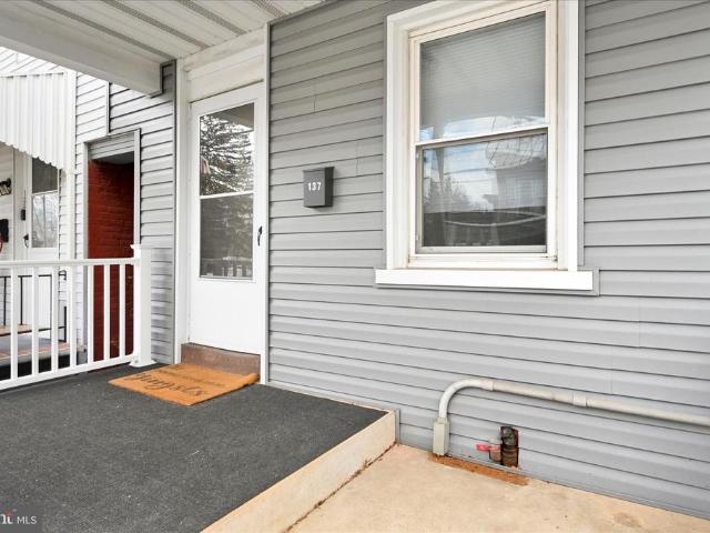 137 E High Street