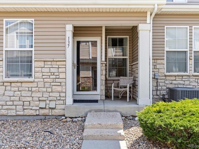 137 Foxglove Drive
