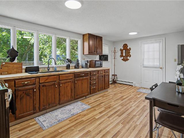 137 Kingstown Road