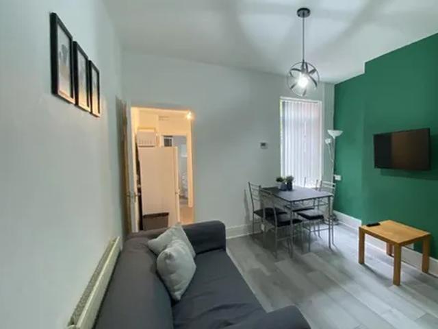 137 Heeley Road, Stirchley, B29 6EJ, United Kingdom | Room for rent #136033994 | Rentberry