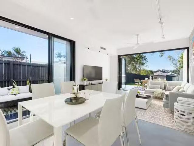 137 Main Avenue, Wavell Heights, QLD 4012