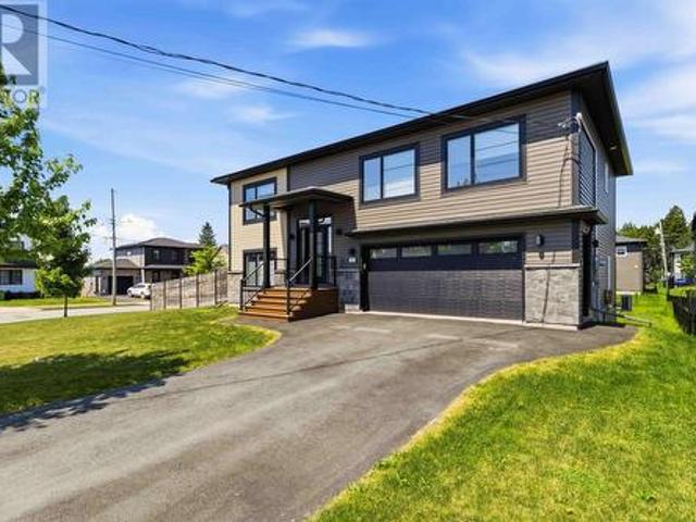 137 Marigold Drive, Middle Sackville, NS, B4E 1S4 house for sale | Listing ID 202617 | Royal LePage