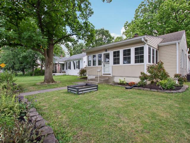 137 N 4th Avenue