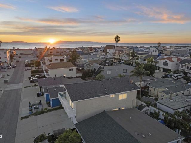 137 Santa Monica Avenue