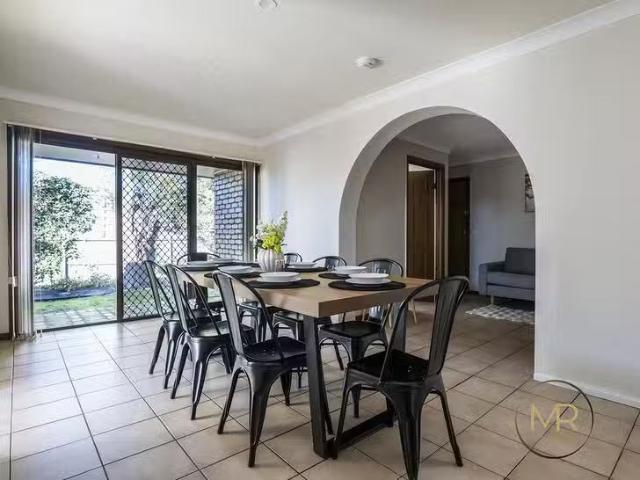 1/37 Peppercorn Parade, Epping, VIC 3076