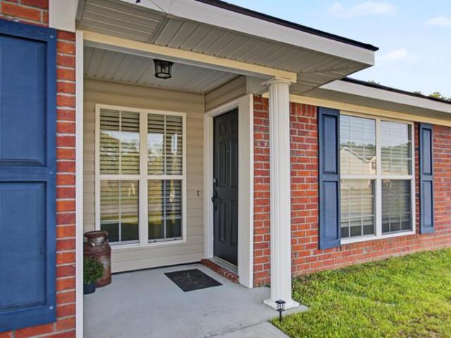 137 Pine View Drive SE