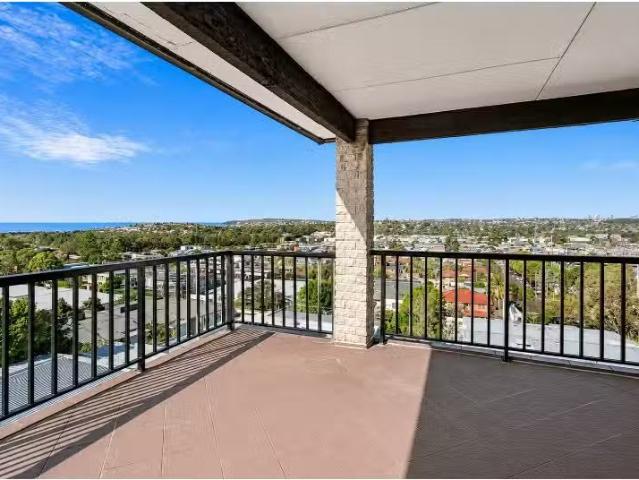 1/37 Pine Avenue, Narraweena House for rent Listed by Victori.