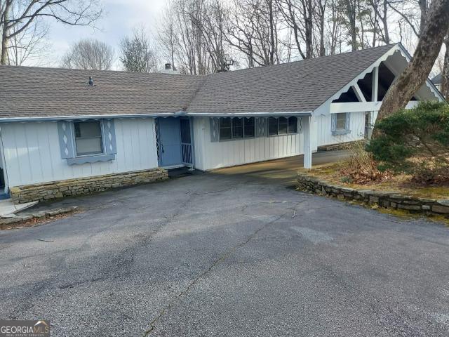 137 Pleasant Mountain Dr, Sky Valley, GA 30537 | MLS #10693