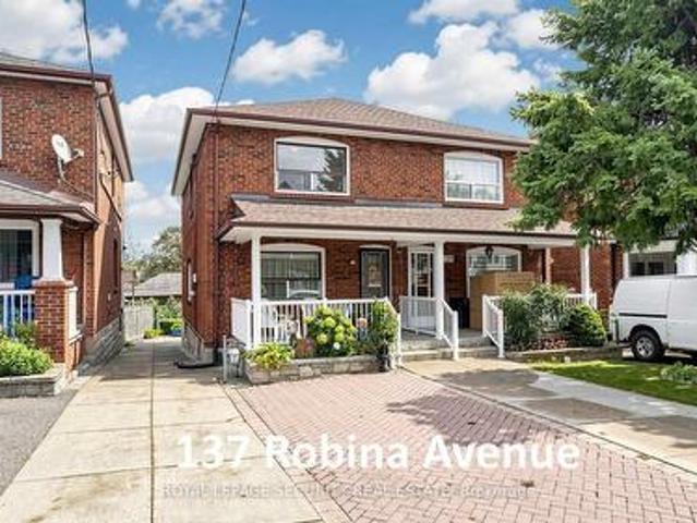 137 Robina Avenue, Toronto, ON, M6C 3Y8 house for sale | Listing ID C13867 | Royal LePage