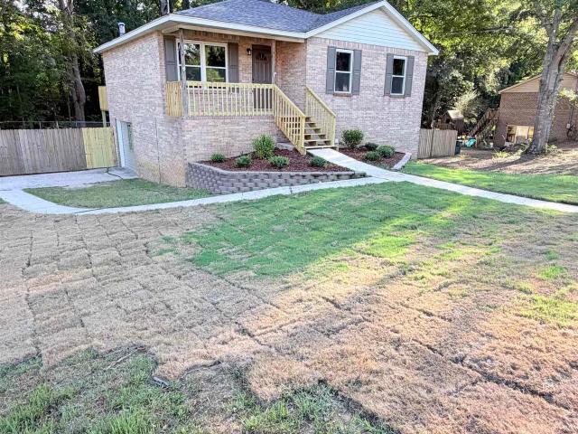 137 Randall Circle