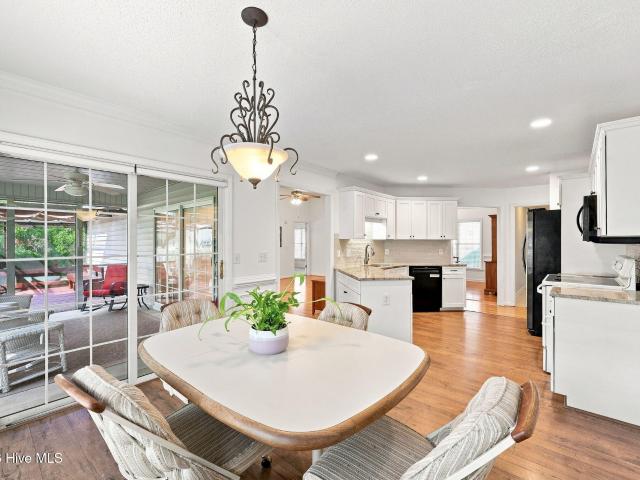 137 Winsford Circle