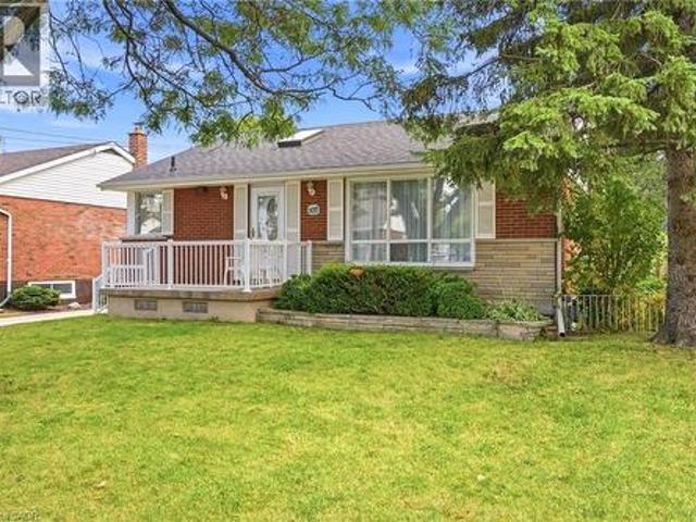 137 Terrace Drive, Hamilton, ON, L9A 2Y8 house for sale | Listing ID 40867 | Royal LePage