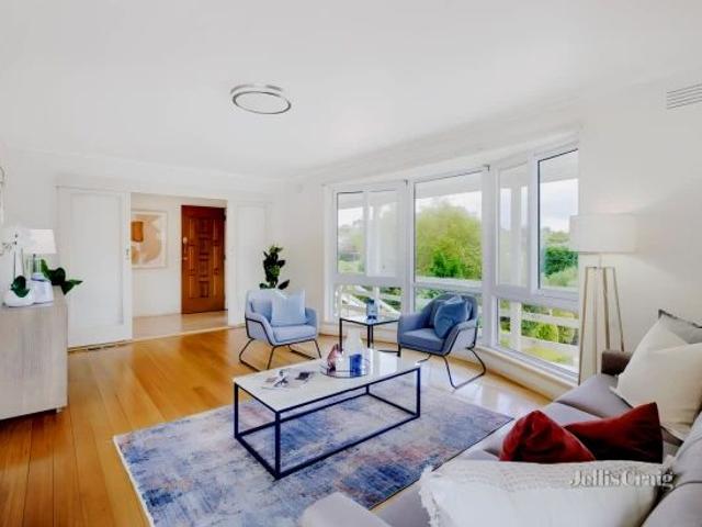 137 Tunstall Road, Donvale, Melbourne