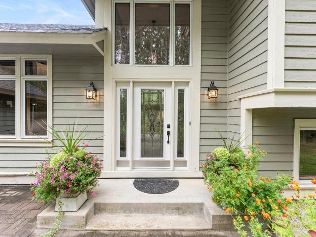 1384 th Street N