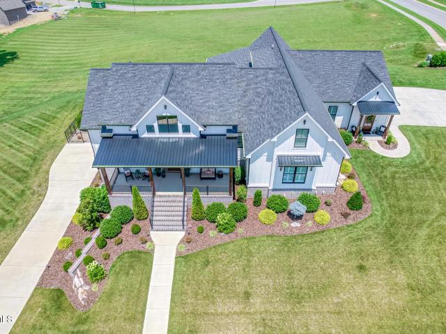 1385 Chadsworth Lane