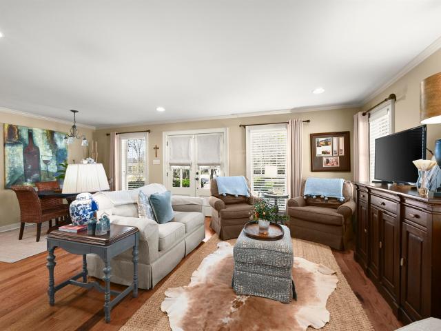 1385 Lobdell Ave, Baton Rouge, LA 70806 | MLS #BR2026001