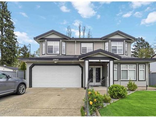 13869 Brentwood Crescent, Surrey, BC, V3R 5M1 house for sale | Listing ID R3114 | Royal LePage