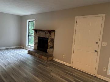 1386 Williamsburg Lane