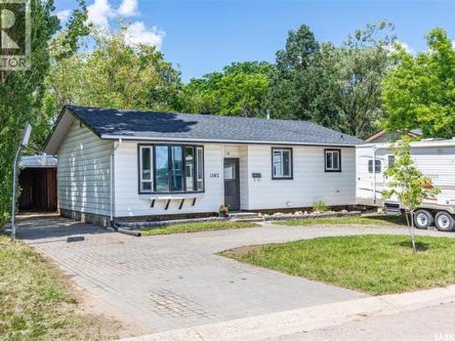 1387 Manitou Crescent, Moose Jaw, SK, S6H 7C5 house for sale | Listing ID SK040217 | Royal LePage