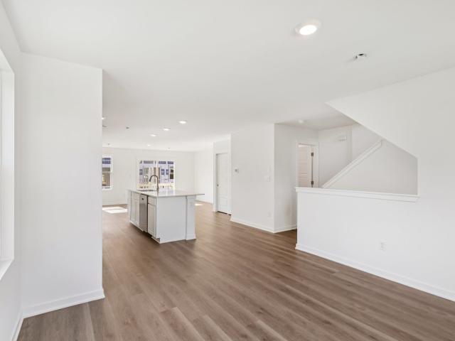 1387 Oakfield Lane