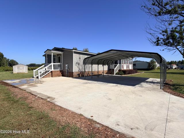 1387 Acorn Hill Road