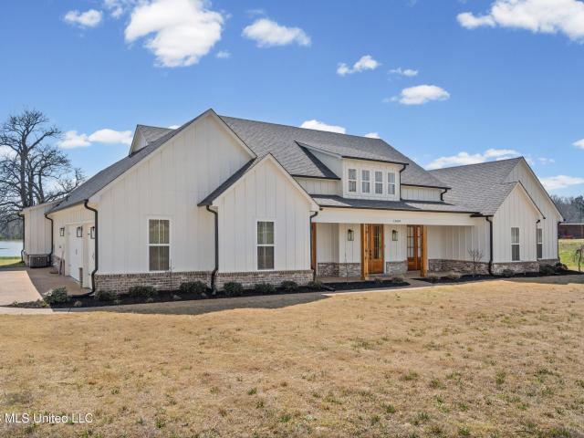 13889 E Fairview Road