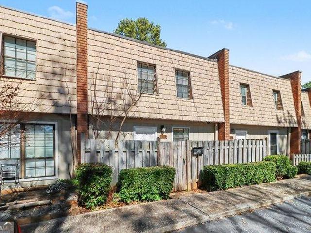 1388 Wood Circle S