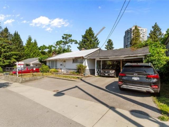 13897 Avenue, Surrey, BC, V3T 1J4 house for sale | Listing ID R3154 | Royal LePage