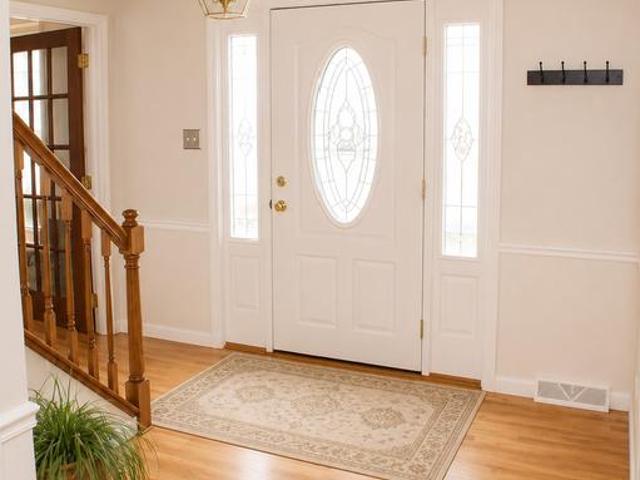 1389 Redwood Circle