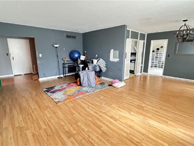 13800 Fairhill Road