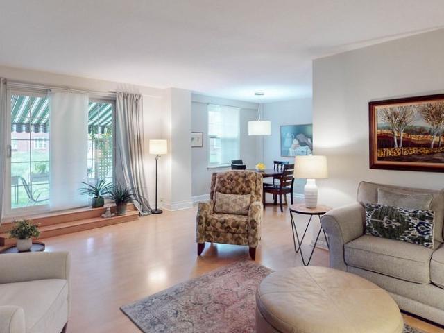 13800 Fairhill Road 209