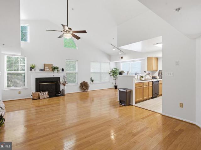 13800 Farnsworth Lane # 5407