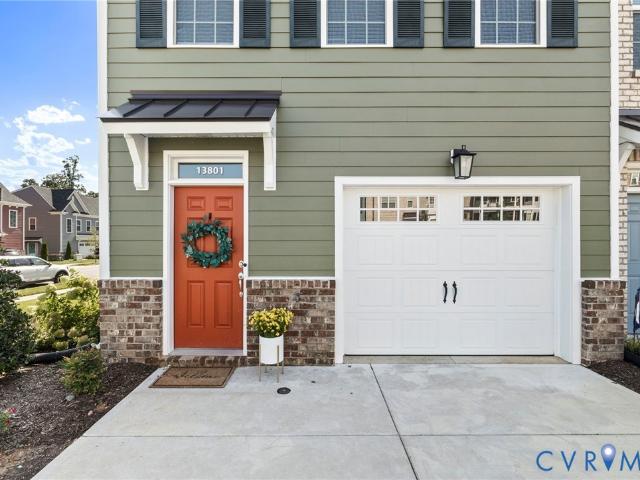 13801 Village View Dr