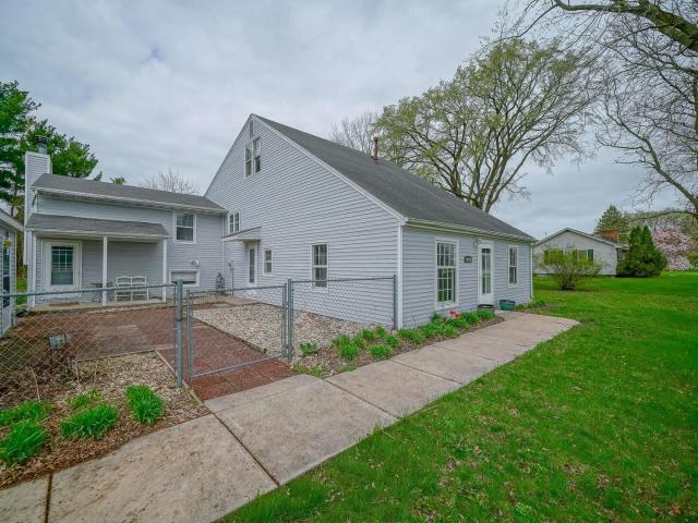 13802 Dorr Road